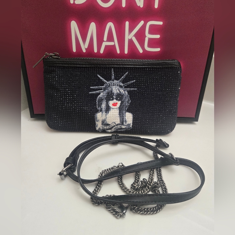 Torrid Betsey Johnson Black 🗽 Sparkle Convertible Clutch Crossbody Bag EUC - Picture 2 of 9